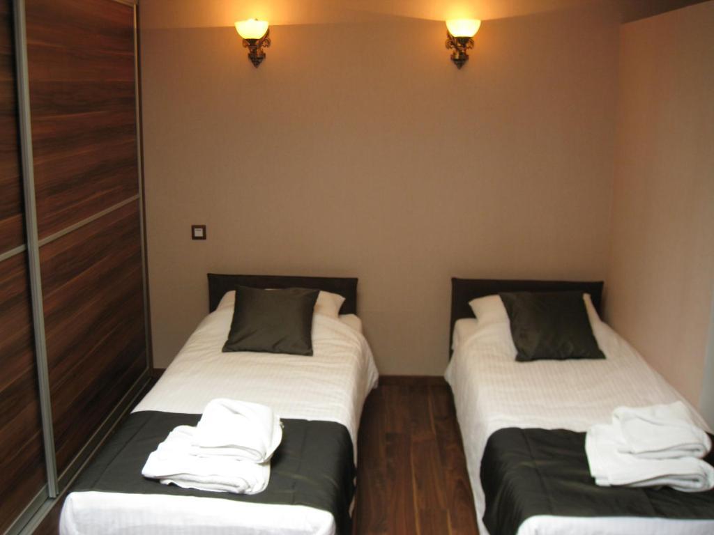Domus Aparthotel سكوبجي المظهر الخارجي الصورة